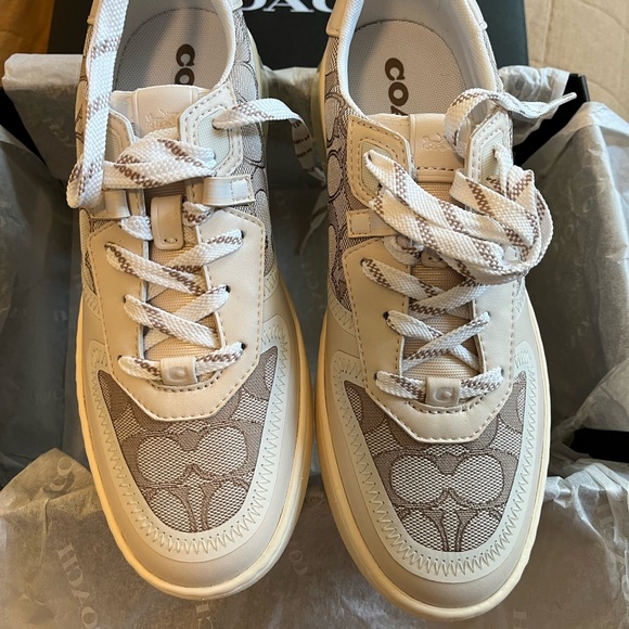 Coach Citysole Court Signature Sneaker - Picture 4 of 5
